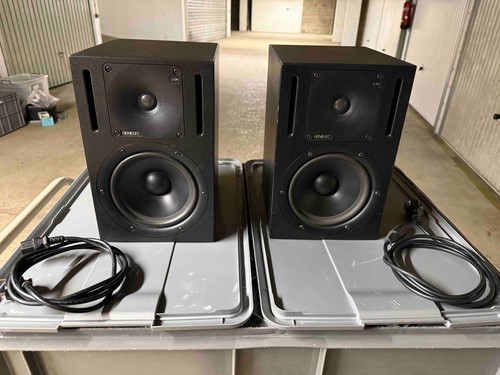 Genelec 1030a paire - /,